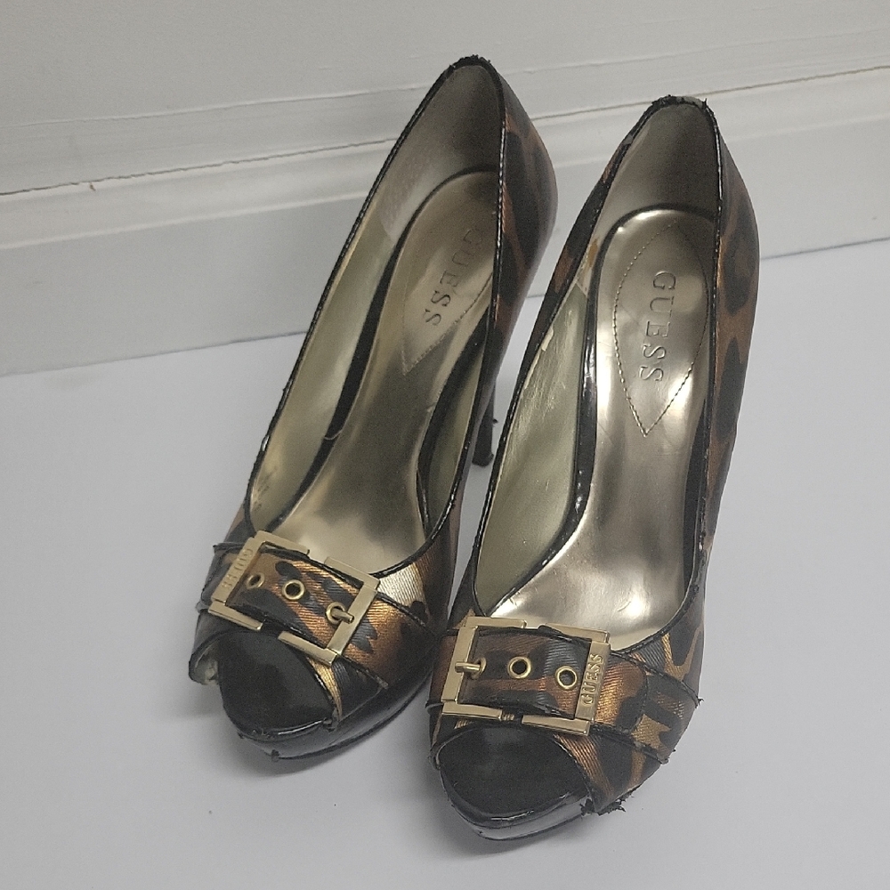 Guess Brown and Black Classic Peep-Toe Heels